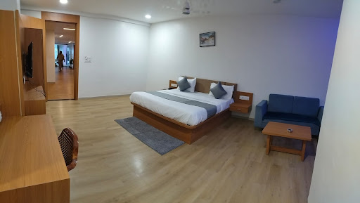 Luxury Room with Jacuzzi ,Enjoy a luxurious stay in our beautifully designed room featuring a pri… post image