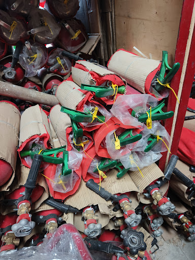 Specially designed to combat fires caused by lithium-ion batteries – ideal for: post image