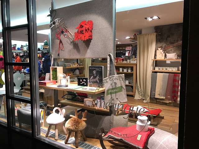 Meringue - Alpine Concept Store (Deco, Design, Souvenir & Gift Shop, Fine Food)
