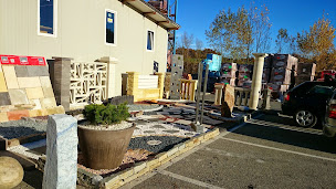 Photo n°2 de TREZZINI Matériaux à Laragne-Montéglin (Magasin de materiaux de construction)