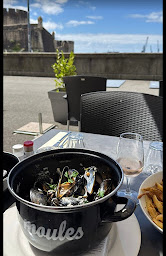 Photo n°50 de Aux Tours du Château à Brest (Bar)