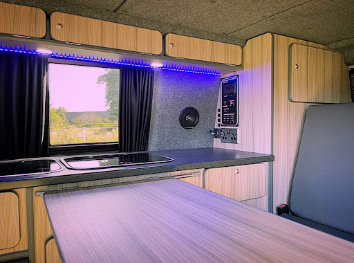 Three Shires Campervan Hire - Thumbnail
