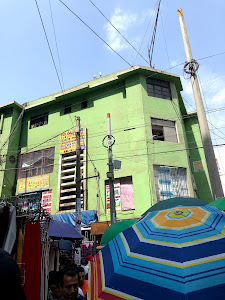 Centro Comercial Guizado 0