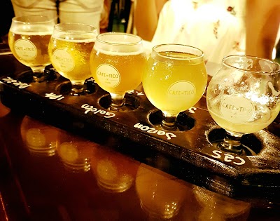 Photos of Caf&eacute;Tico & Pub
