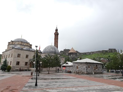 Evliya Cami