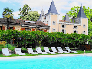 Photo n°1 de Logis Hôtel Domaine de Beauregard à Saint-Girons (Restaurant)