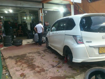 Photos of Matale Tyre House