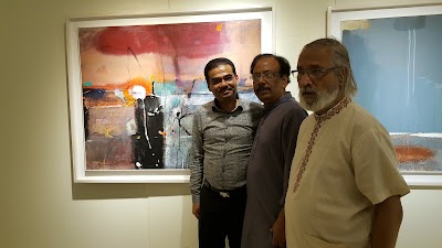 Photos of Gallery Cosmos 2