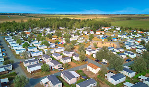 Photo n°37 de Camping Homair - Aunis Club Vendée à La Tranche-sur-Mer (Piscine)