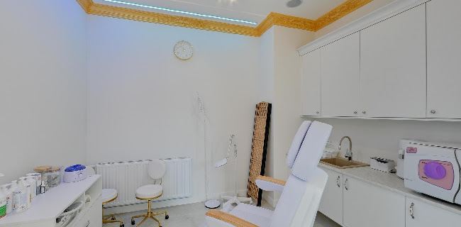 Solo Miya - Salon Fryzjersko-Kosmetyczny