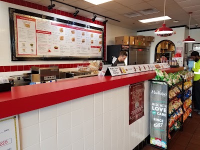 Firehouse Subs Metro Crossing