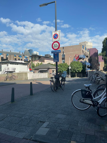 Joss Cuts - Rotterdam