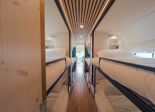 Photo n°3 de VAN Designers à Mérignac (Concessionnaire de véhicules de loisirs)