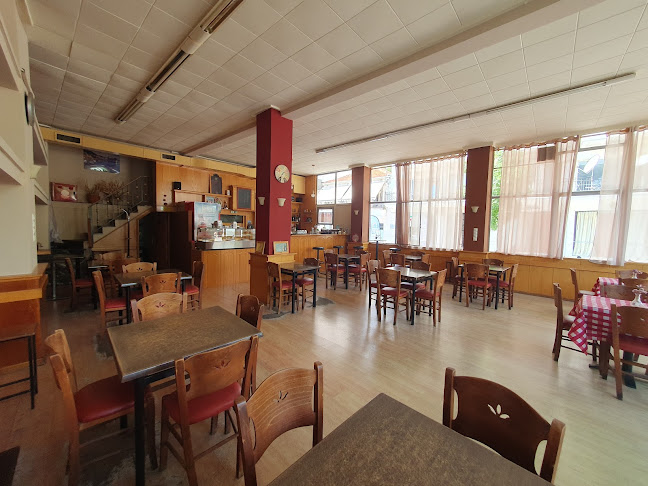 Μαγειρείο - Το Κεφαλόβρυσο - Εστιατόριο