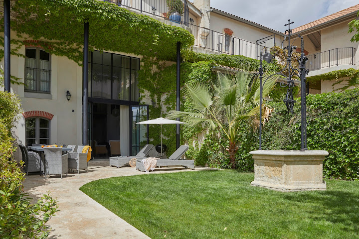 Château St Pierre de Serjac by null