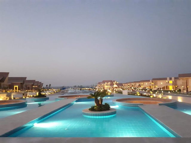 Red Sea Hotel