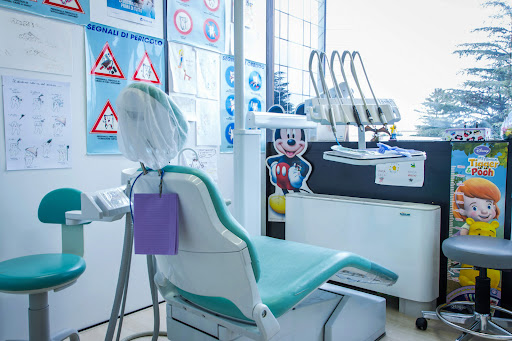 Centro Odontoiatrico Le Torri S.r.L. -Dr.Valeri - Dr.ssa Vedani - Thumbnail