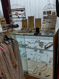 Photo n°6 de Kristell Boutique à Pont-Croix (Magasin de vêtements pour femmes)