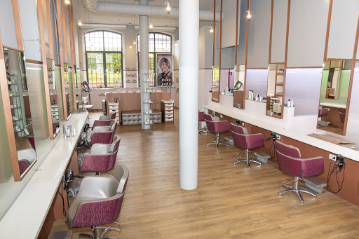 Parrucchieri THE FABRIC SALON - Thumbnail