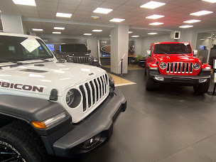Photo n°10 de Pax Automobiles - Jeep US Cars - Suzuki St-Cloud à Saint-Cloud (Vendeur de voitures d'occasion)