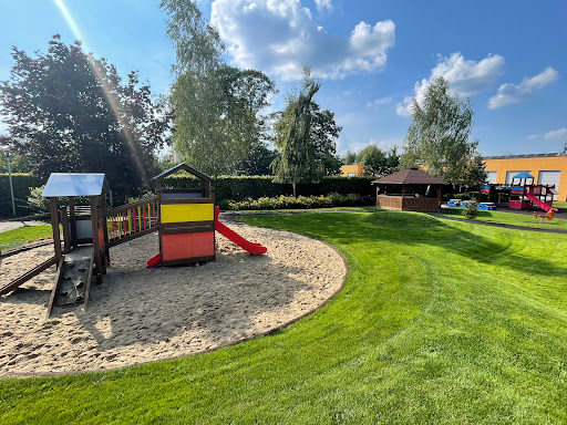 Przedszkole i Żłobek Jarzębinka