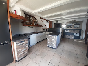 Photo n°19 de MDV Cuisines / dressing / agencement/ Menuiserie des vallees à Raddon-et-Chapendu (Magasin d'ameublement et de décoration)