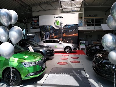 Salon And Service Of Skoda Porsche Krakow Bronowice Powiat Krakowski Lesser Poland 48 12 363 19 00