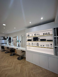 Photo n°14 de DESSANGE à Ferney-Voltaire (Institut de beauté)