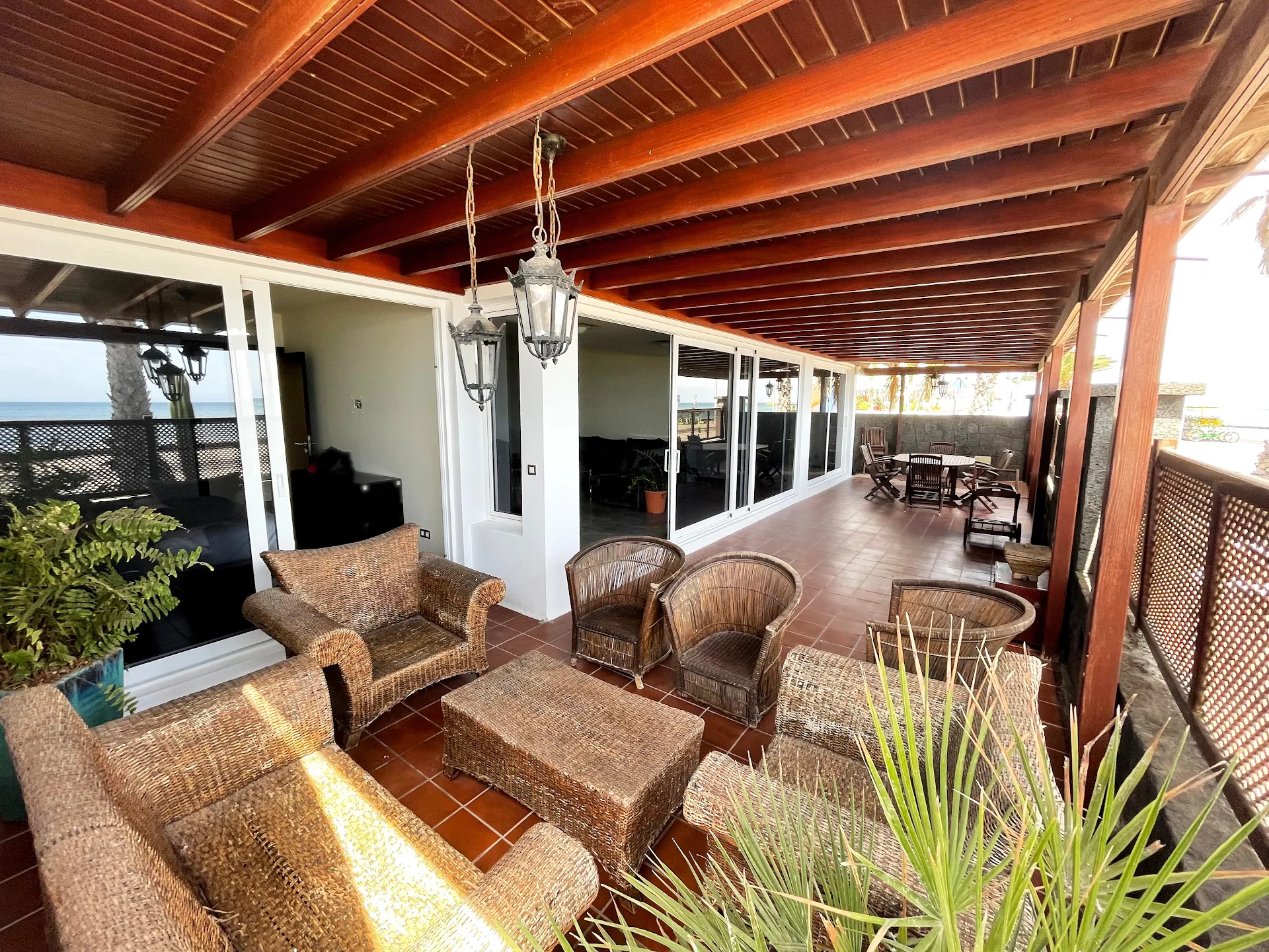 Lanzarote Superhost - La Casa de La Playa