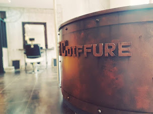 Photo n°8 de ID coiffure à Vienne (Salon de coiffure)