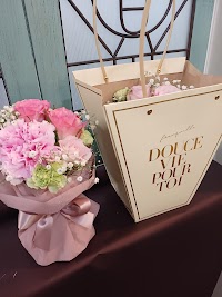 お花屋さん ベル・フローラ