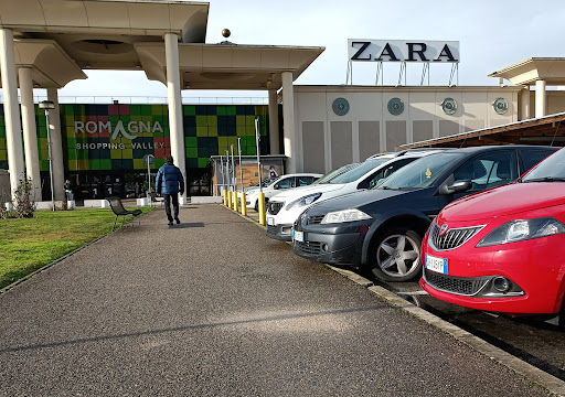 Parcheggio Romagna shopping Valley - Visual