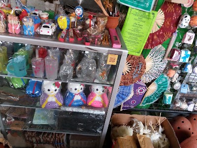 Photos of HM Tanjung Ceramic And Handicraft