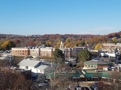 Hamden Memorial Town Hall