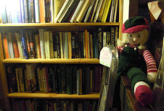 Paramount Books by null