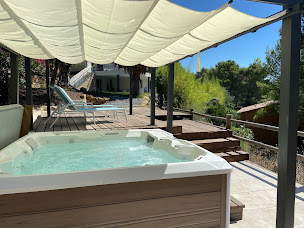 Photo n°42 de Entre Mer et Pinède, chambres d'hôtes de charme à Bandol - Var avec piscine, spa, sauna, salle de sport, à Bandol (Chambre d'hôtes)