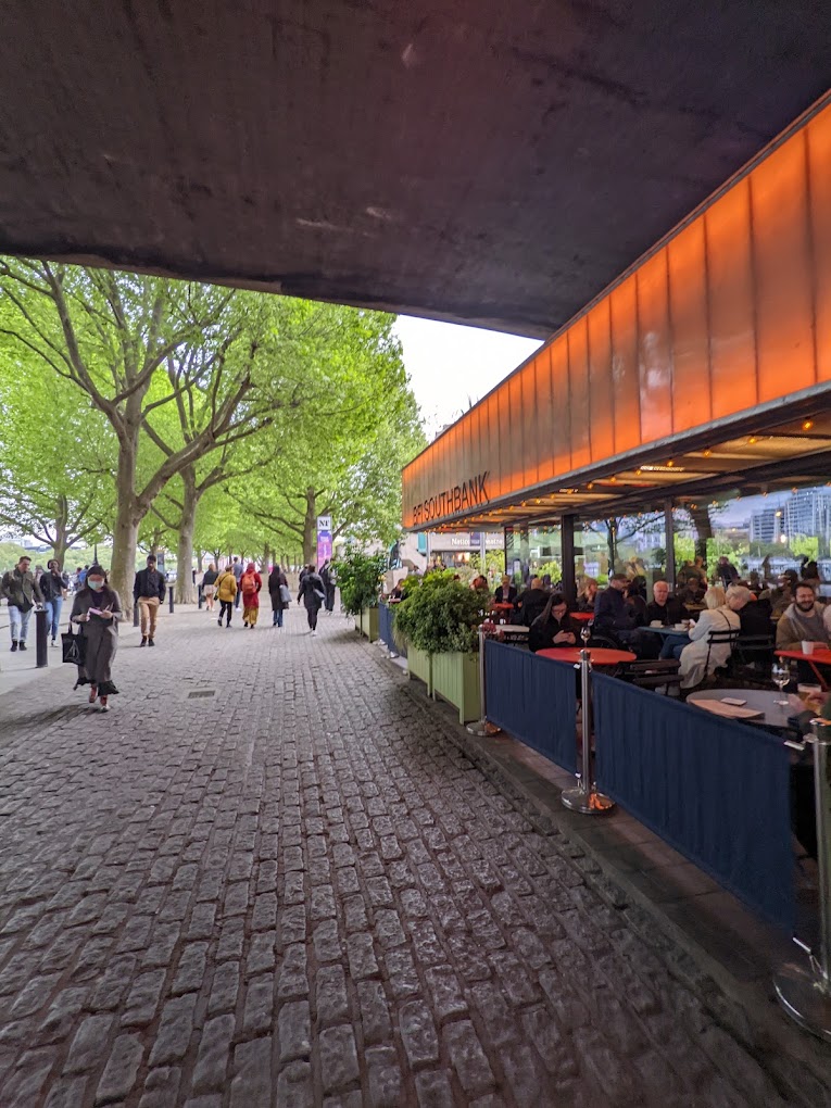 Discover a delightful array of restaurants near the Royal Festival Hall in London. From Italian trattorias to Mexican taquerias and French bistros, explore the diverse culinary scene that awaits you. Find the perfect spot to satisfy your cravings and indulge in a memorable dining experience.