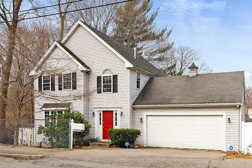 Juan Real Estate Group | Greater Boston Real Estate Agents - Thumbnail