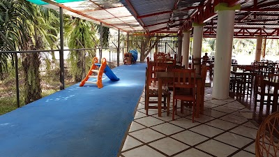 Photos of Bar Restaurante Leche Agria Marisquer&iacute;a Y Piscina