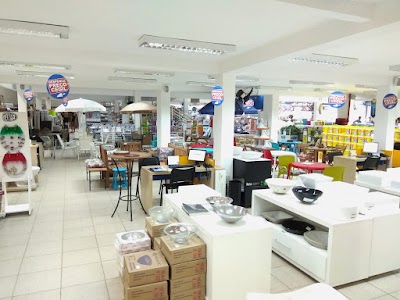 Photos of Cegil Supermarket Building Materials