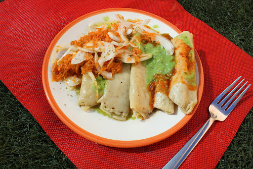 Tacos de Canasta Capuleto ( Cocina Sur)