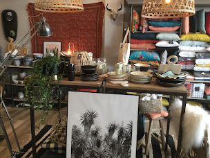 Photo n°2 de La P'tite Fabrik - Meubles et Décoration à Lorient (Magasin de linge de maison)