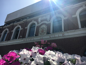 Photo n°1 de Mairie de Harnes à Harnes (Hôtel de ville)