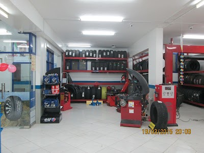 Photos of Arabian World Auto Service Center