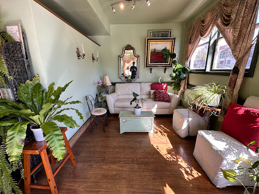 Peter Pan Hair Salon Gallery - United States