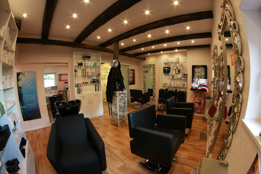 KopfSache Friseur & Kosmetik, der elegante Hofsalon - Thumbnail