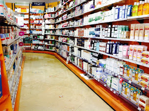 Photo n°9 de Selas Pharmacie Saint Marc à Peymeinade (Pharmacie)