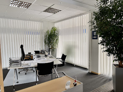 AXA Regionalvertretung Bösinger & Gröner OHG Gartenstraße 11/1, 78713 Schramberg, Deutschland
