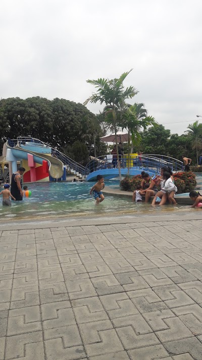 Photos of Club Campestre de La Armada