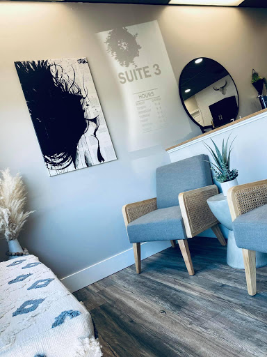 Rebelle Salon + Style Lounge - Thumbnail
